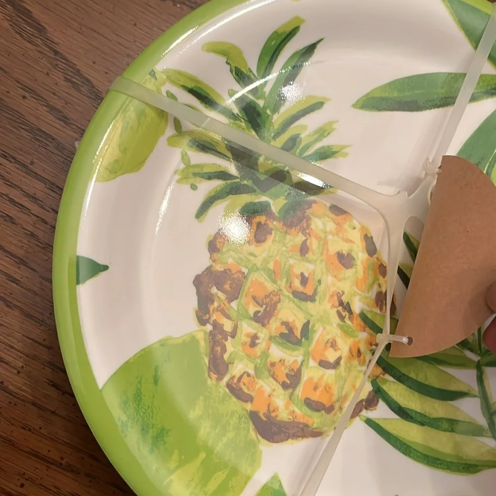 Outdoor Collection pineapple salad plates, set of 4,‎ NWT